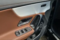 Mercedes-Benz CLA 250 (Clasa CLA) din 2022 cu 26.650 km - oferta MER212847 - foto 18