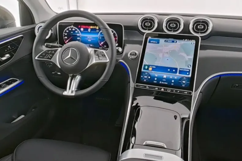 Mercedes-Benz GLC 220 (Clasa GLC) din 2025 cu 5.756 km - oferta MER212850 - foto 5