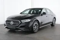 Mercedes-Benz E 220 (Clasa E) din 2025 cu 23.489 km - oferta MER212851 - foto 1