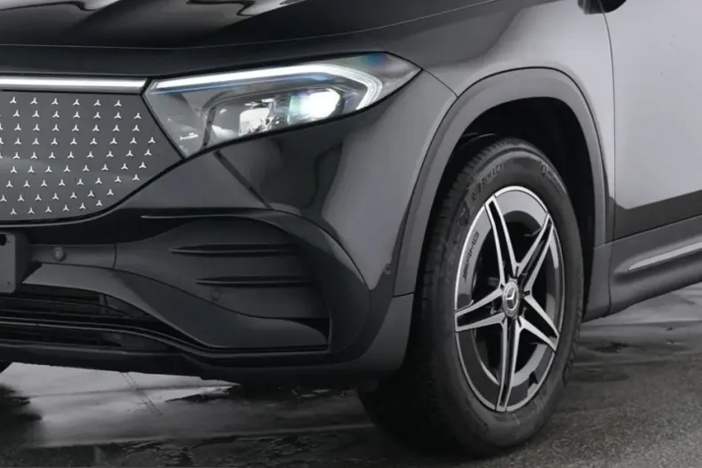 Mercedes-Benz EQB din 2024 cu 17.898 km - oferta MER212853 - foto 3