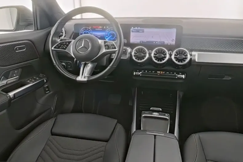 Mercedes-Benz EQB din 2024 cu 31.718 km - oferta MER212854 - foto 5