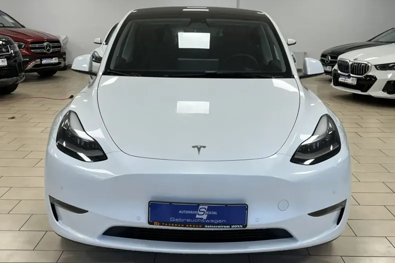 Tesla Model Y din 2022 cu 69.855 km - oferta TES212861 - foto 2