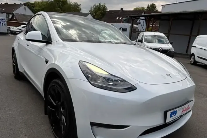 Tesla Model Y din 2023 cu 50.000 km - oferta TES212866 - foto 3