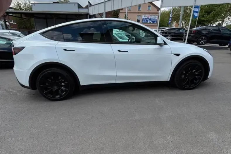 Tesla Model Y din 2023 cu 50.000 km - oferta TES212866 - foto 6