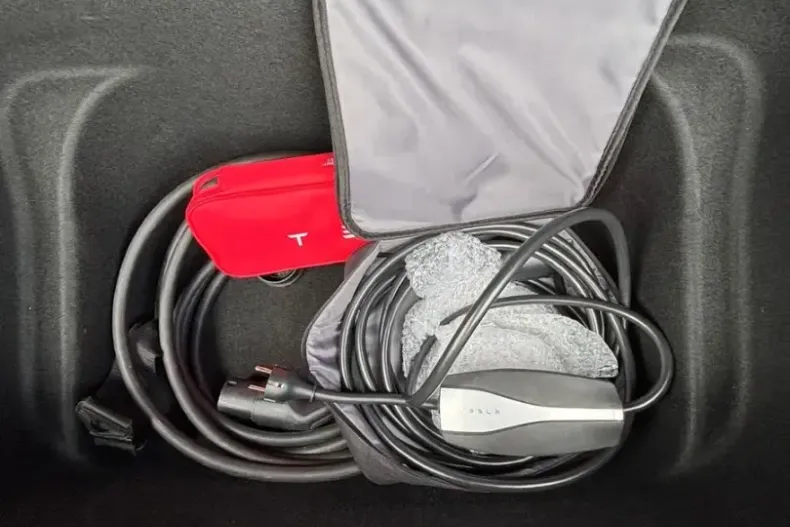 Tesla Model Y din 2023 cu 50.000 km - oferta TES212866 - foto 10