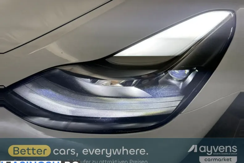 Tesla Model Y din 2022 cu 69.764 km - oferta TES212867 - foto 10