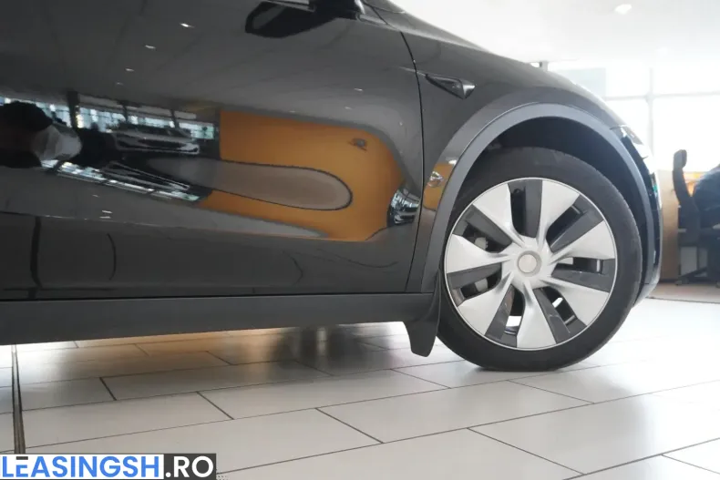 Tesla Model Y din 2022 cu 78.450 km - oferta TES212868 - foto 5