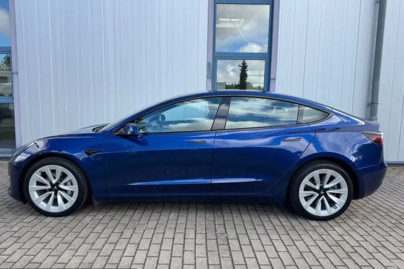 Tesla Model 3 din 2022 cu 10.000 km - oferta TES212871 - foto 7