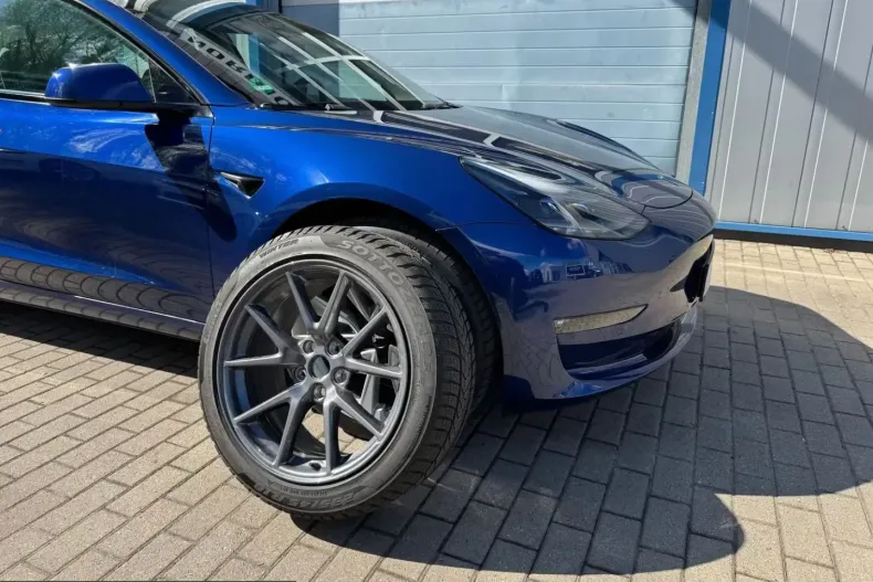 Tesla Model 3 din 2022 cu 10.000 km - oferta TES212871 - foto 9