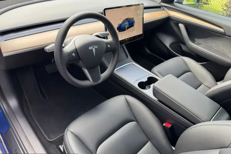 Tesla Model 3 din 2022 cu 10.000 km - oferta TES212871 - foto 10