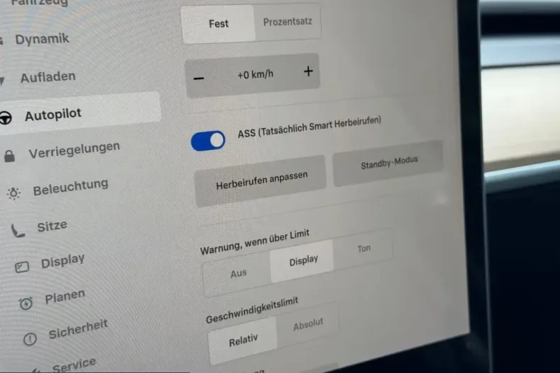 Tesla Model 3 din 2022 cu 10.000 km - oferta TES212871 - foto 17