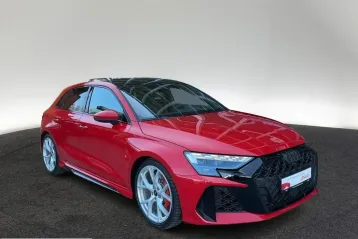 Audi RS3 din 2025 - oferta AUD212875