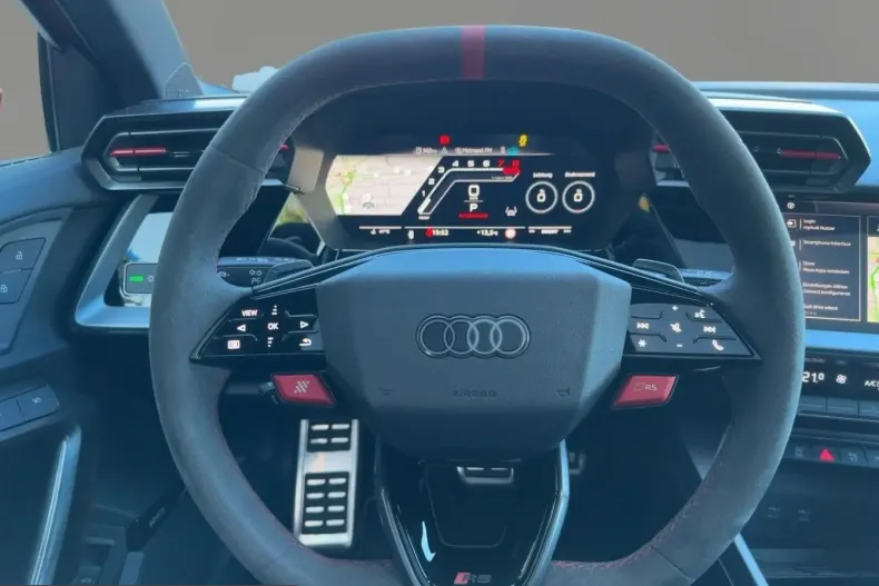 Audi RS3 din 2025 cu 3.950 km - oferta AUD212875 - foto 9
