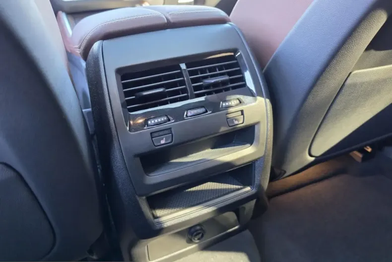 BMW X6 (Seria X) din 2025 cu 26.467 km - oferta BMW212877 - foto 18
