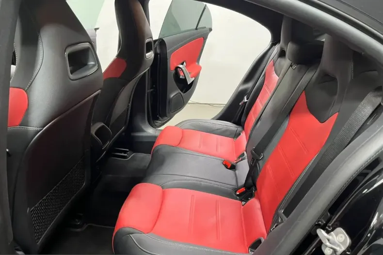 Mercedes-Benz CLA 250 (Clasa CLA) din 2023 cu 90.700 km - oferta MER212878 - foto 15