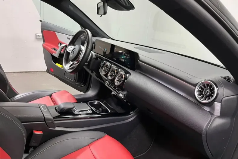 Mercedes-Benz CLA 250 (Clasa CLA) din 2023 cu 90.700 km - oferta MER212878 - foto 23