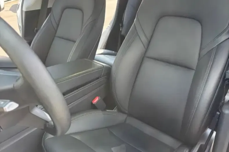 Tesla Model Y din 2022 cu 72.300 km - oferta TES212879 - foto 9