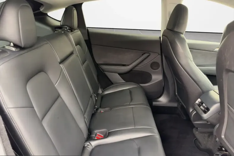 Tesla Model Y din 2022 cu 49.750 km - oferta TES212881 - foto 12