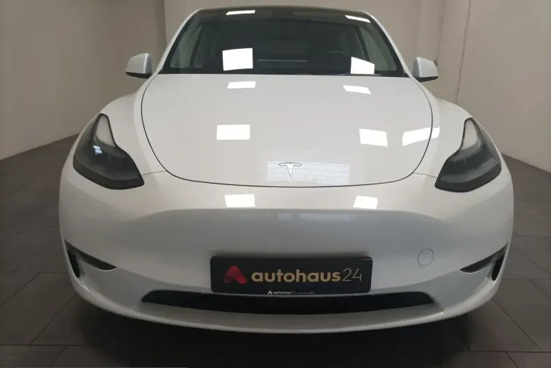 Tesla Model Y din 2023 cu 49.565 km - oferta TES212882 - foto 2
