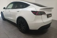 Tesla Model Y din 2023 cu 49.565 km - oferta TES212882 - foto 3