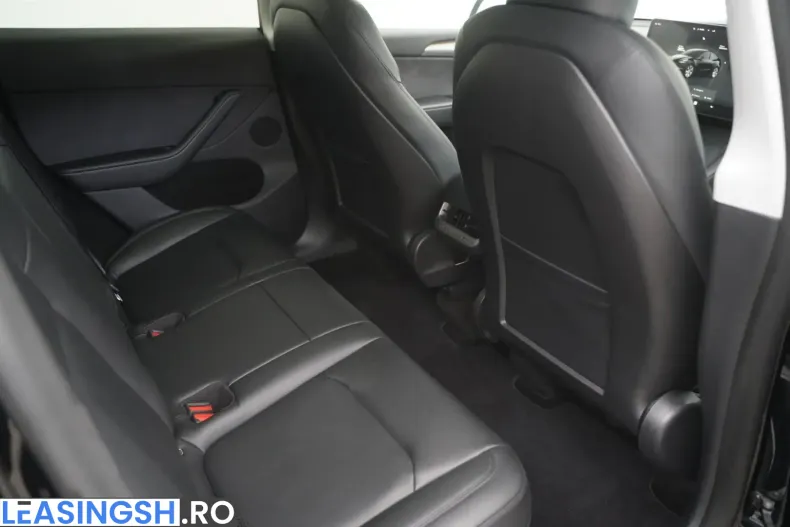 Tesla Model Y din 2022 cu 59.998 km - oferta TES212884 - foto 19