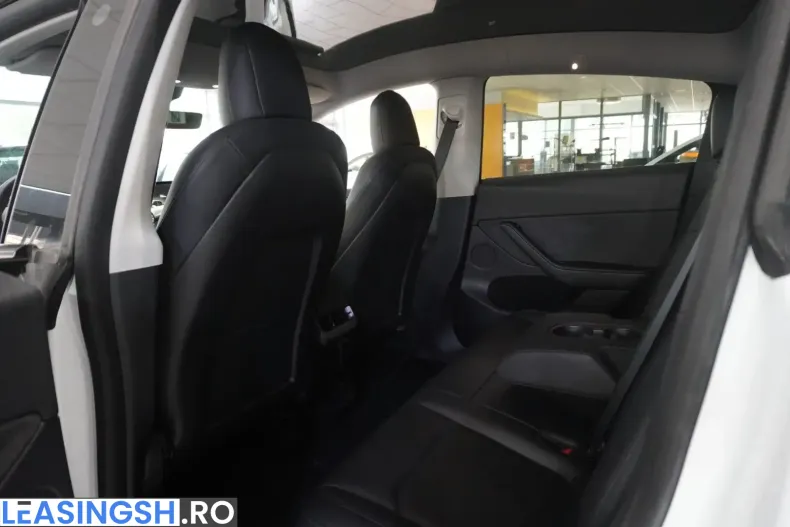 Tesla Model Y din 2022 cu 40.490 km - oferta TES212886 - foto 34