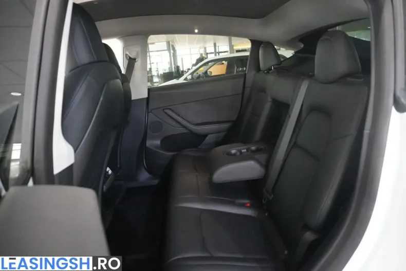 Tesla Model Y din 2022 cu 40.490 km - oferta TES212886 - foto 35