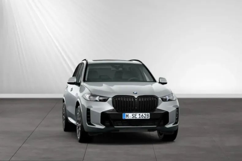 BMW X5 (Seria X) din 2023 cu 59.600 km - oferta BMW212887 - foto 1