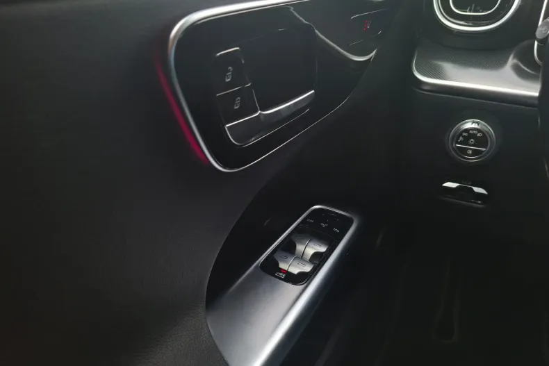 Mercedes-Benz C din 2021 cu 52.762 km - oferta MER212899 - foto 26