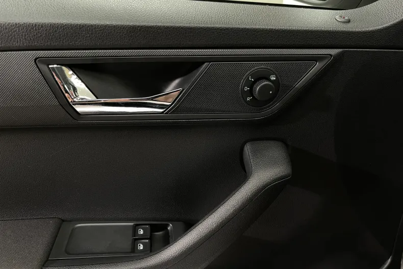 Skoda Fabia din 2022 cu 76.841 km - oferta SKO212902 - foto 17