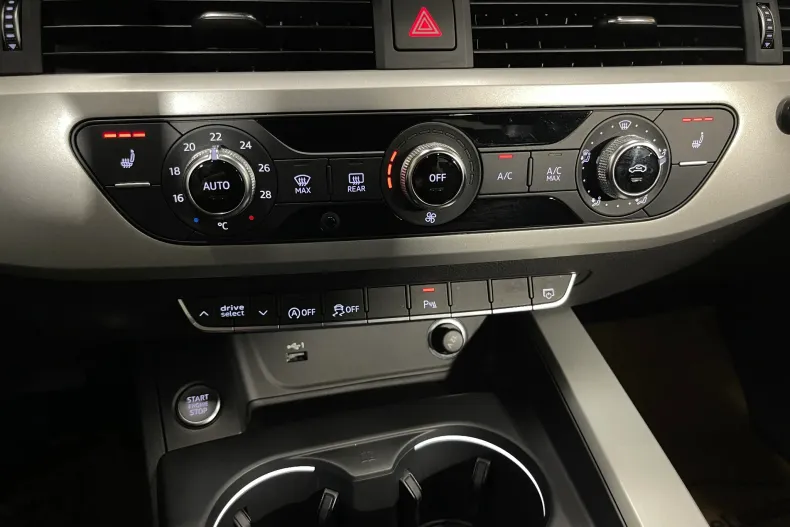 Audi A4 din 2022 cu 71.977 km - oferta AUD212905 - foto 21