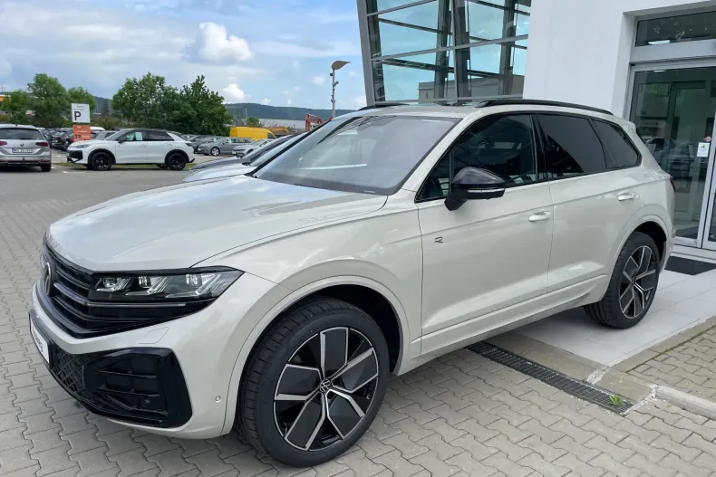 Volkswagen Touareg din 2026 cu 1 km - oferta VOL212911 - foto 8