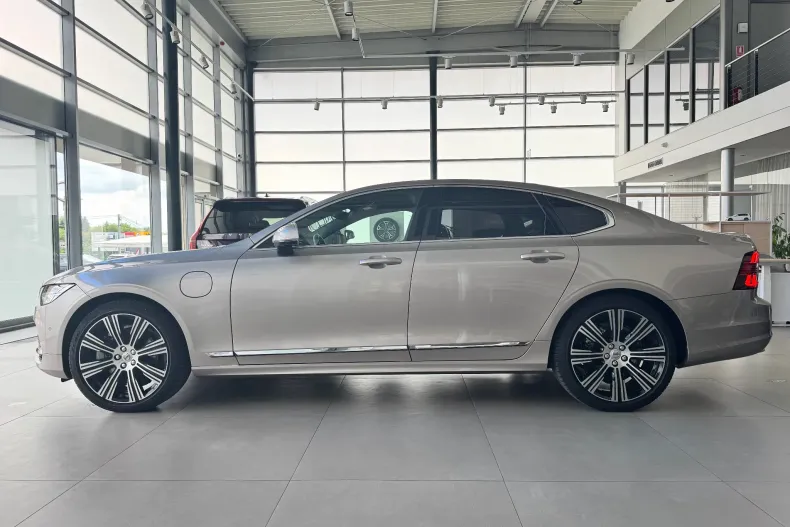 Volvo S90 din 2023 cu 28.000 km - oferta VOL212912 - foto 7