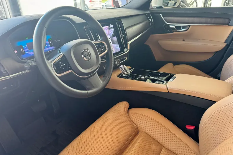 Volvo S90 din 2023 cu 28.000 km - oferta VOL212912 - foto 11