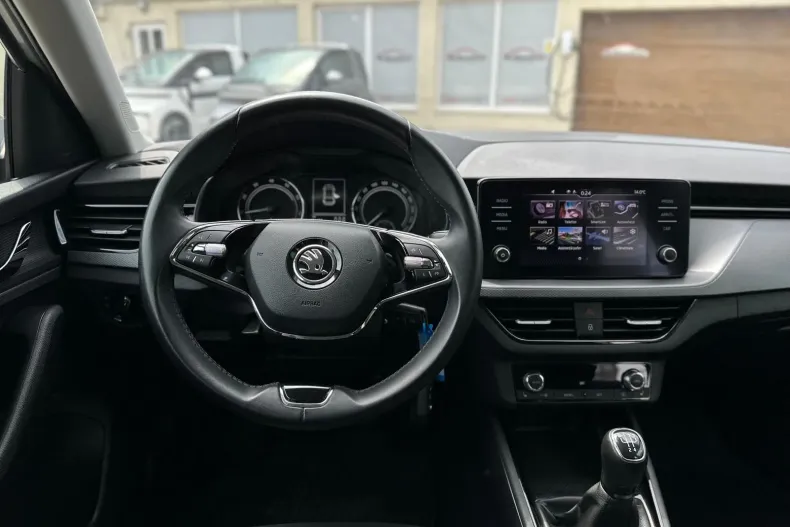 Skoda Scala din 2021 cu 54.492 km - oferta SKO212913 - foto 5