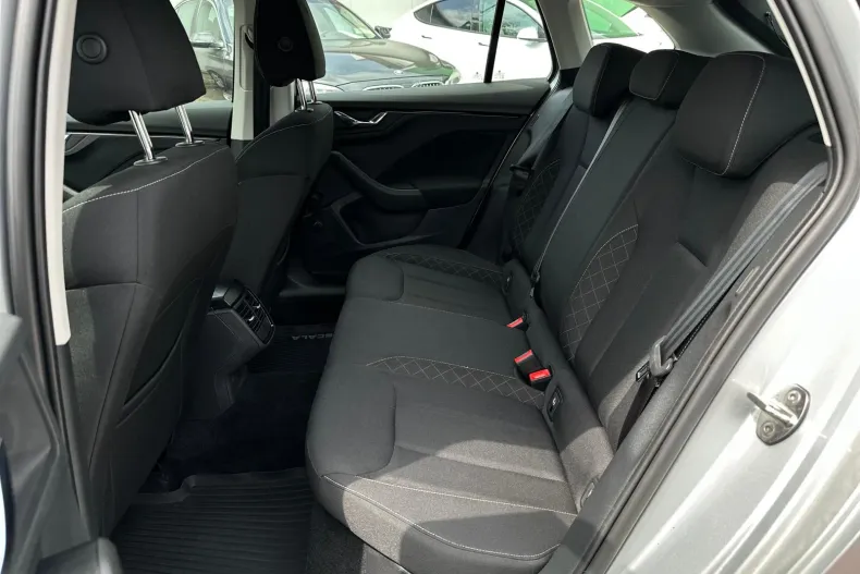 Skoda Scala din 2021 cu 54.492 km - oferta SKO212913 - foto 27