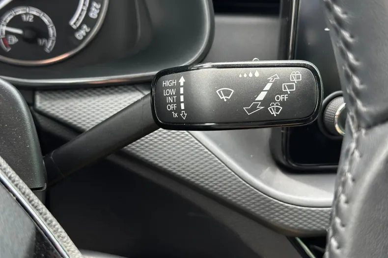 Skoda Scala din 2021 cu 54.492 km - oferta SKO212913 - foto 35
