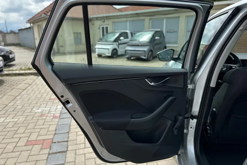 Skoda Scala din 2021 cu 54.492 km - oferta SKO212913 - foto 38