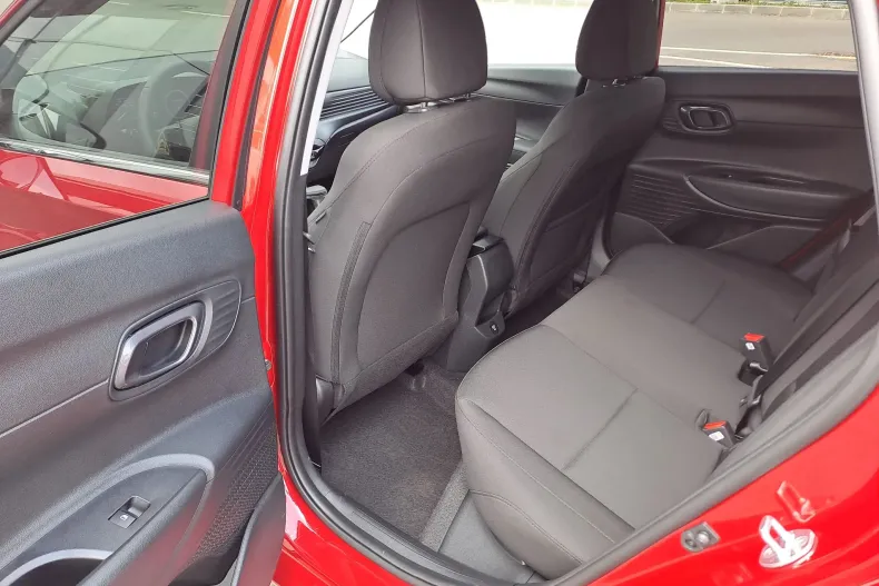 Hyundai i20 din 2025 cu 7 km - oferta HYU212914 - foto 16