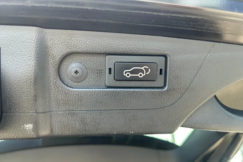 Ssangyong REXTON din 2023 cu 47.400 km - oferta SSA212919 - foto 36