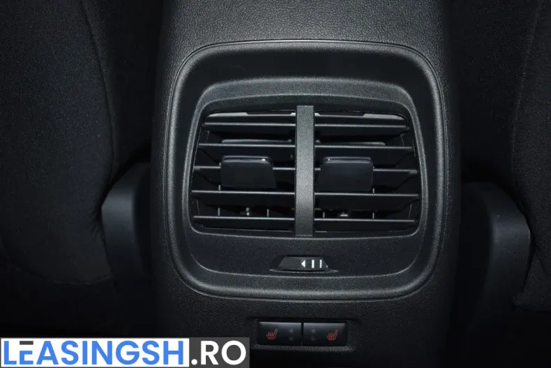 Ford Kuga din 2025 cu 1 km - oferta FOR212924 - foto 17