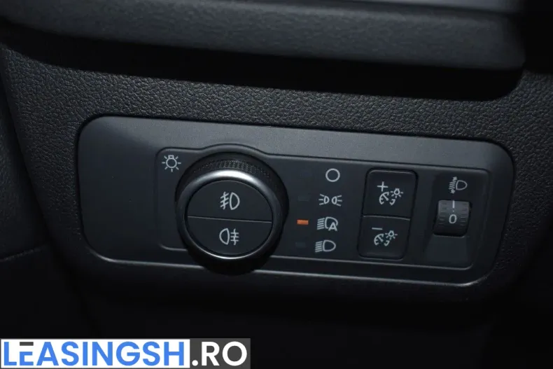 Ford Kuga din 2025 cu 1 km - oferta FOR212924 - foto 19