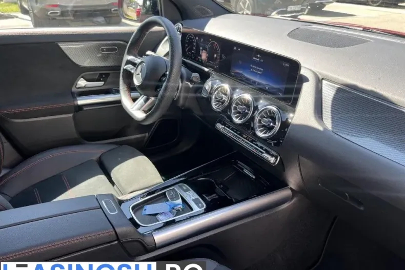 Mercedes-Benz GLA din 2024 cu 6.943 km - oferta MER212926 - foto 13