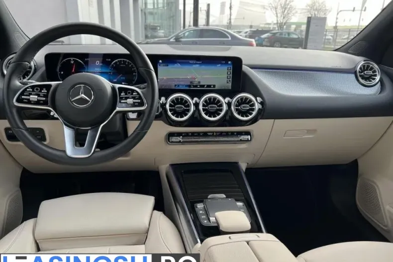 Mercedes-Benz GLA din 2023 cu 16.500 km - oferta MER212927 - foto 12
