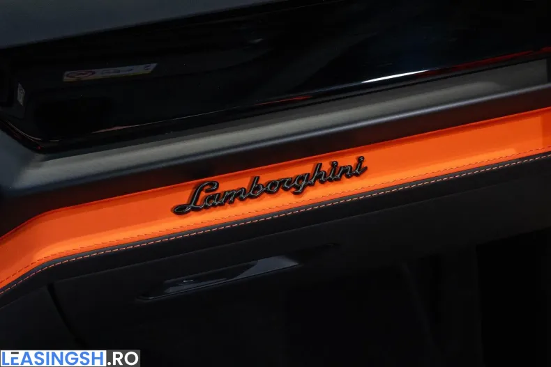 Lamborghini Urus din 2025 cu 160 km - oferta LAM212940 - foto 32