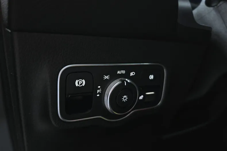 Mercedes-Benz GLB din 2021 cu 116.175 km - oferta MER212942 - foto 25