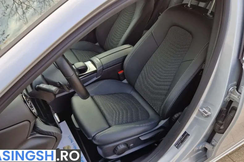 Mercedes-Benz A 180 (Clasa A) din 2020 cu 153.588 km - oferta MER212944 - foto 12