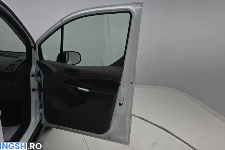 Ford Transit Connect din 2021 cu 71.197 km - oferta FOR212947 - foto 17