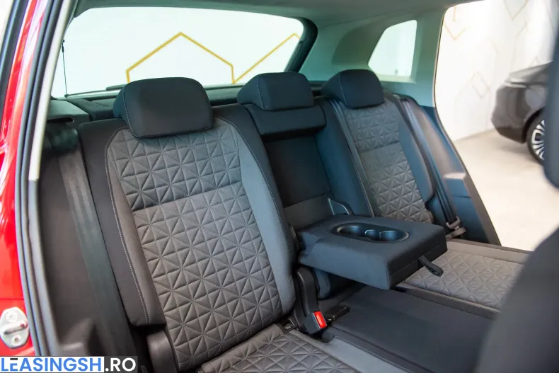 Volkswagen Tiguan din 2023 cu 30.652 km - oferta VOL212956 - foto 8