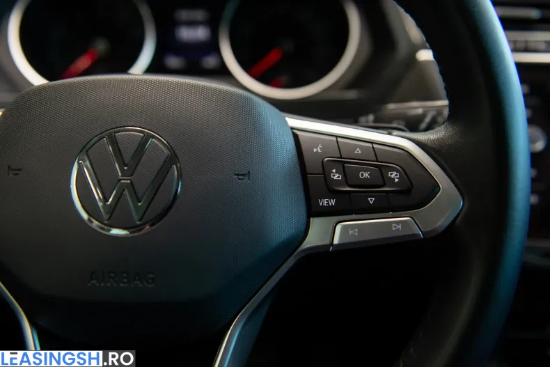 Volkswagen Tiguan din 2023 cu 30.652 km - oferta VOL212956 - foto 21